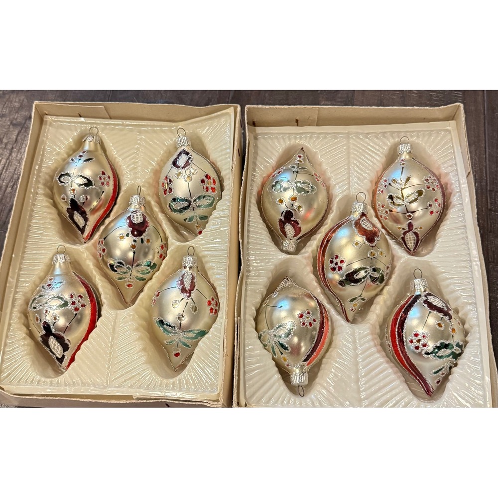 Commodore Christmas Ornaments Silver Red Hand Decorated Glass 10pc Set Teardrop
